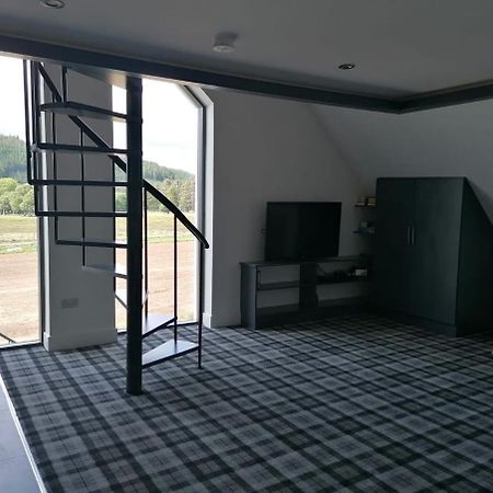 Rest At Last - Highland Apartment With Private Hot Tub Whitebridge  外观 照片