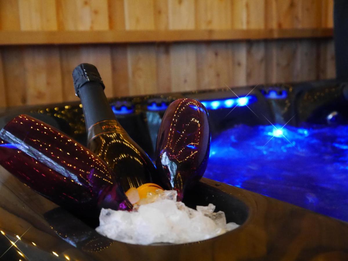 Rest At Last - Highland Apartment With Private Hot Tub Whitebridge  外观 照片